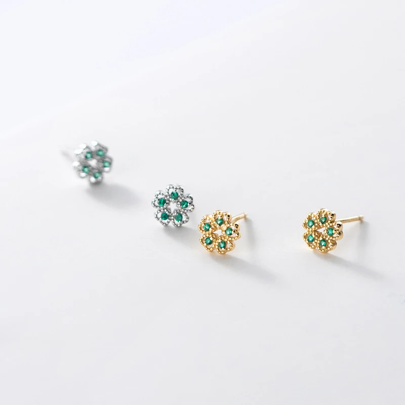 

MIQIAO Flower Tiny Stud Earrings Green Diamond Zircon Flower 925 Sterling Silver Hypoallergenic Women's Jewelry Female Chic Gift