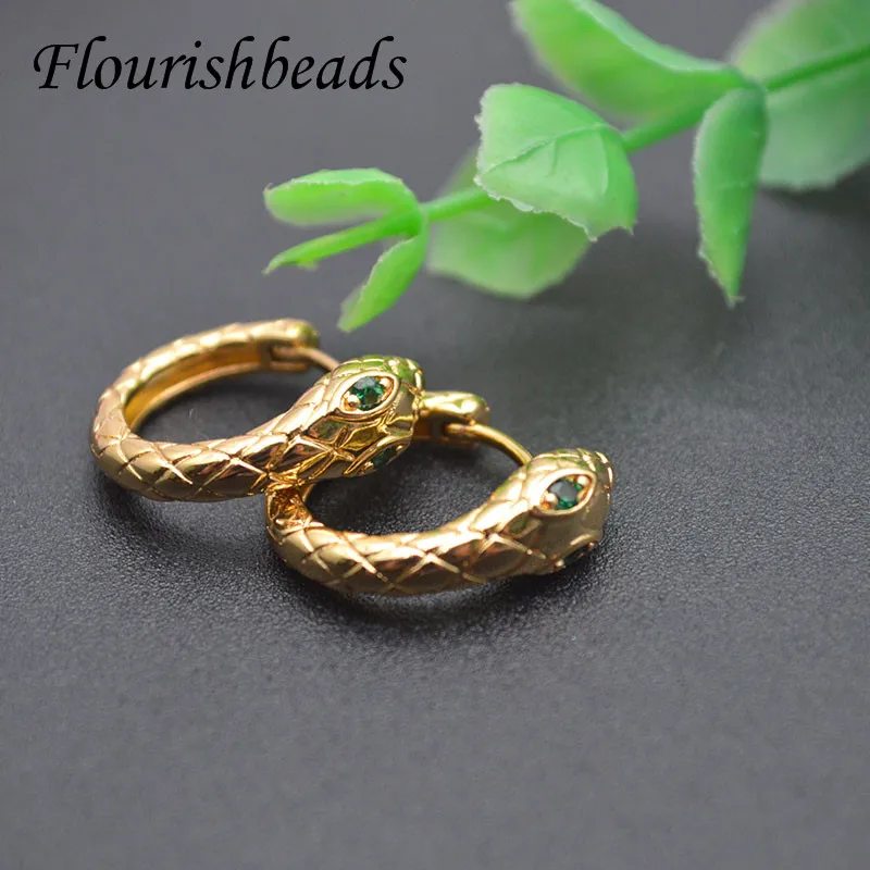 30pc Top Quality Copper Green Zircon gold Color Creative Snake Stud Earring Personality Cool Style Charm Women's Jewelry Gift