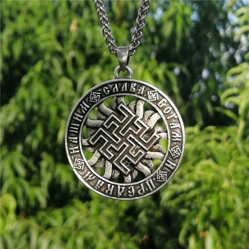 New Buddhist Rune Pattern Round Pendant Necklace Men\'s Necklace Fashion Metal Religious Rune Amulet Pendant Accessories Jewelry