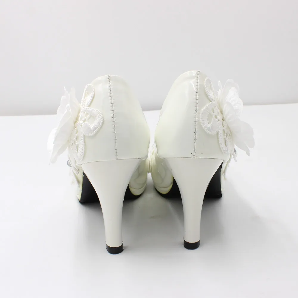 【Xingchenmao】2022 New high-heel flower lady\'s wedding shoes Fashion bridal shoes White large size round head women\'s shoesBH2112