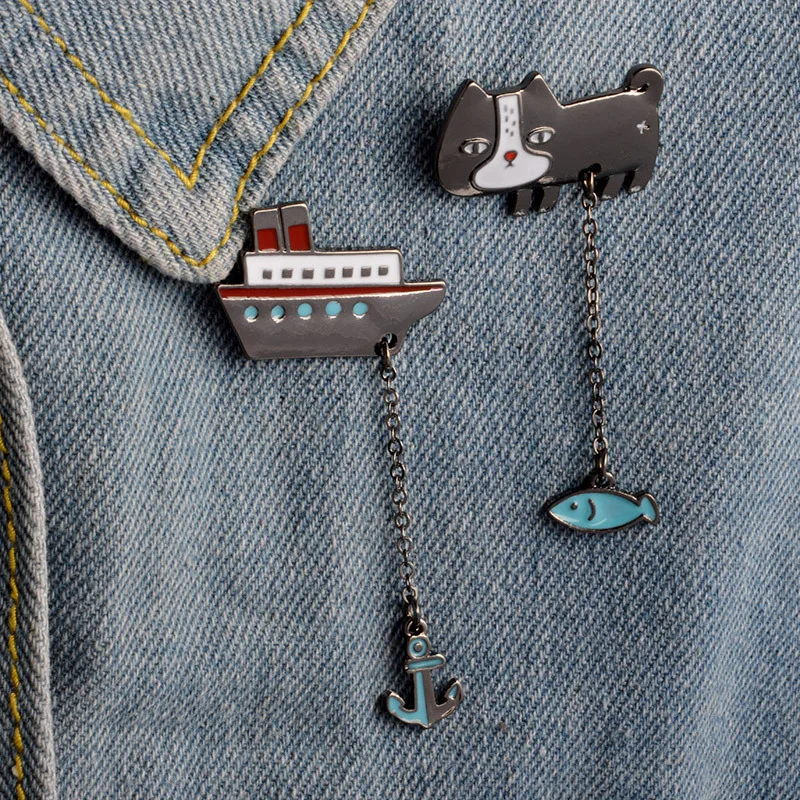 Cute Cartoon Cat Kitten Fish Sailing Boat Metal Brooch Pins with Chain Pin Denim Jacket Pin Badge Gift Jewelry