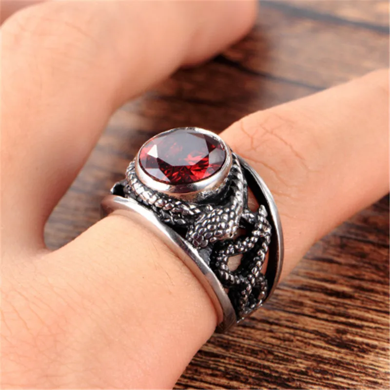 European and American stainless steel ring men's jewelry vintage inlaid red and black stone plate snake titanium steel ring