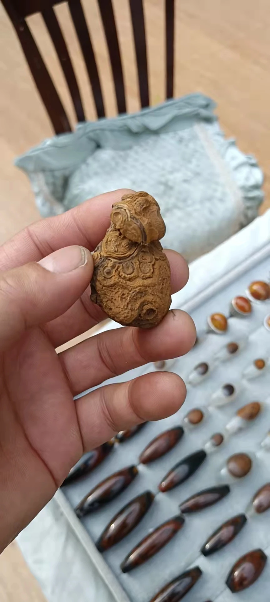 thumb