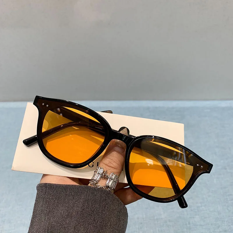 Brand Designer new Sunglasses Women men Luxury Plastic Sun Glasses Classic Retro unisex square sunglasses yellow lenses for male