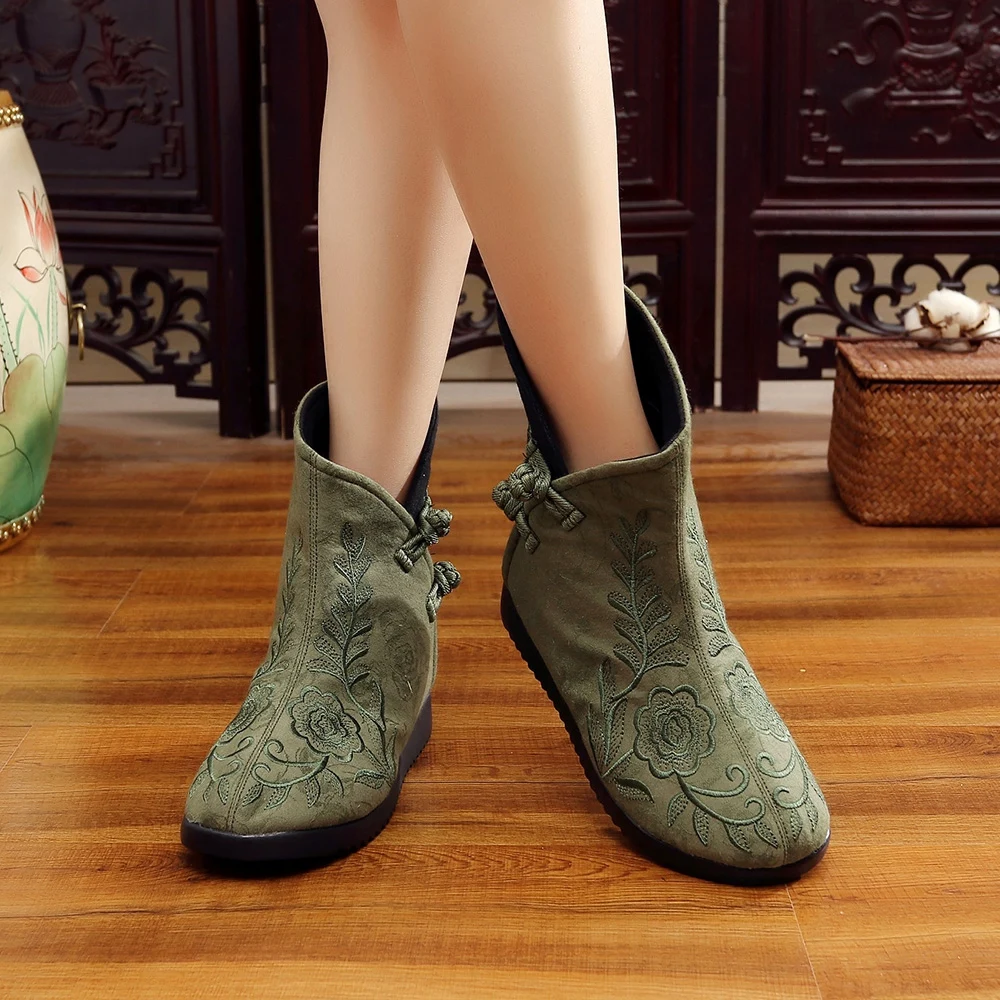 Veowalk Vintage Winter Autumn Women Cotton Fabric Short Ankle Boots Comfortable Soft Ladies Booties Embroidery Shoes Green Beige