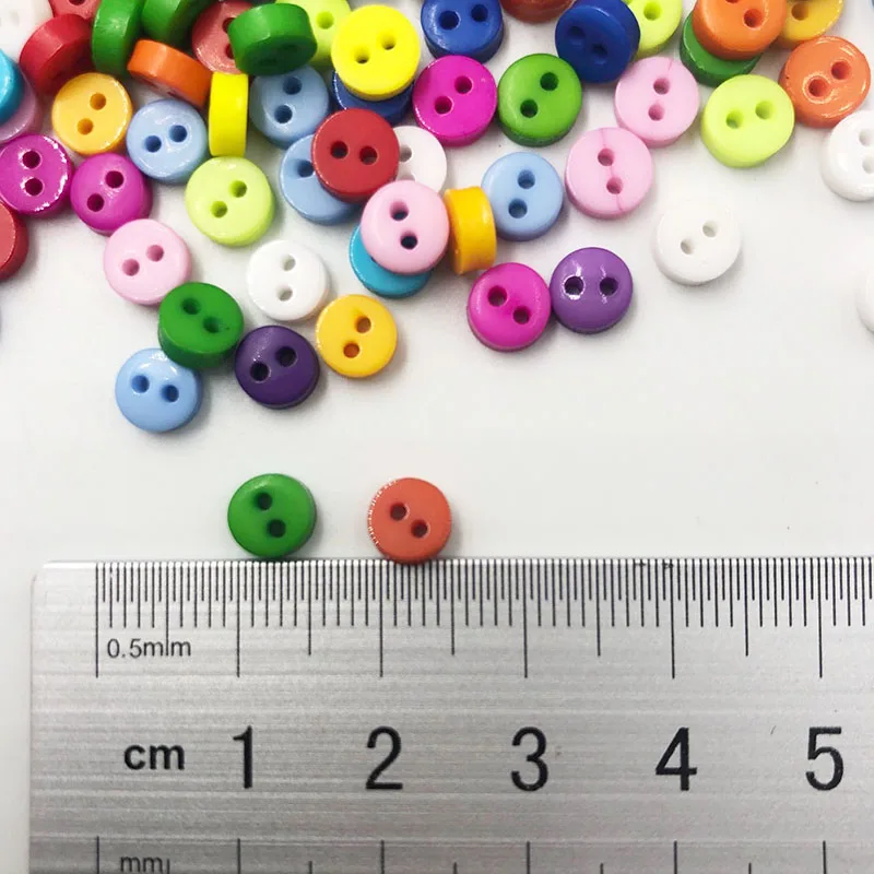 200pcs Mixed 2 Hole Resin Cute Supper Mini Buttons Sewing Round Decor Card Making DIY Lovely Home Decor Tools 6mm PT38