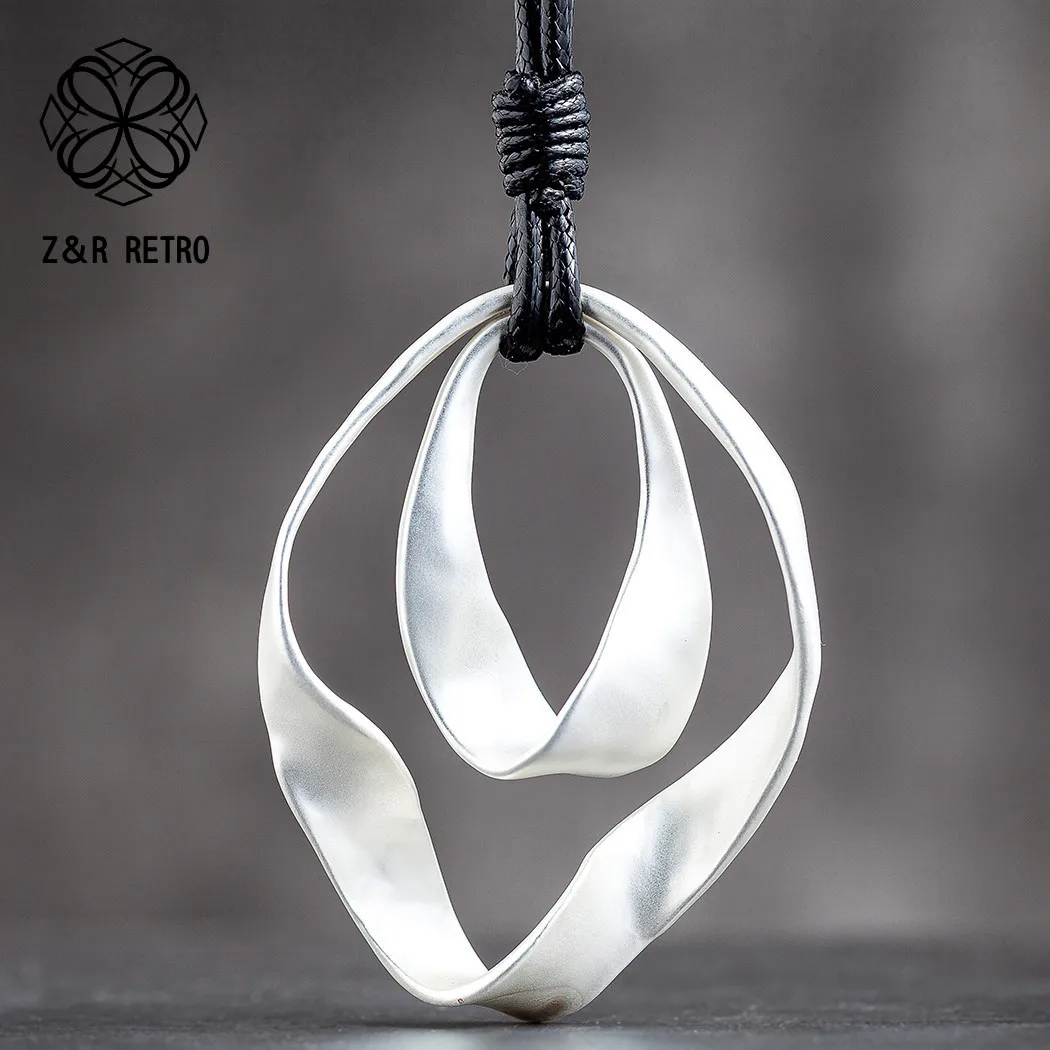 Collar largo grueso de moda coreana para mujer, gargantillas nuevas en colgantes de joyería, cadenas de cuerda negra, productos de tendencia de suspensión