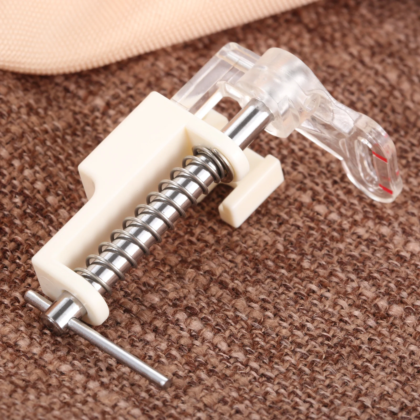 1Pc Clear Low Shank Sewing Machine Quilting Darning Free Motion Embroidery Foot 4021P for Singer Brother BabyLock Janome Kenmore