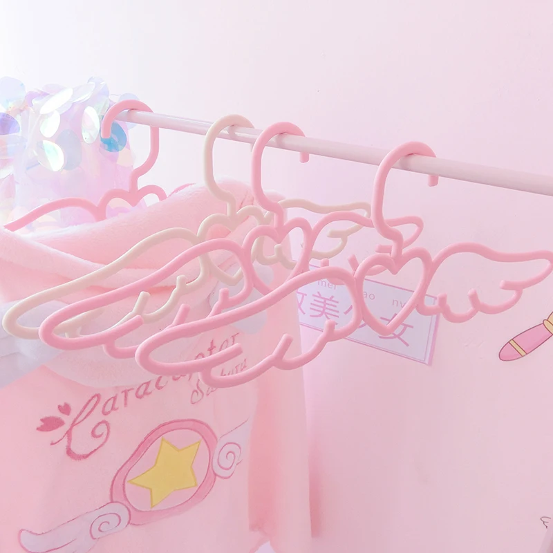 5PCS Durable Pink Sakura Angel Wing Shape Traceless Non-Slip Hanger Girl's Children Clothes Hangers Rack