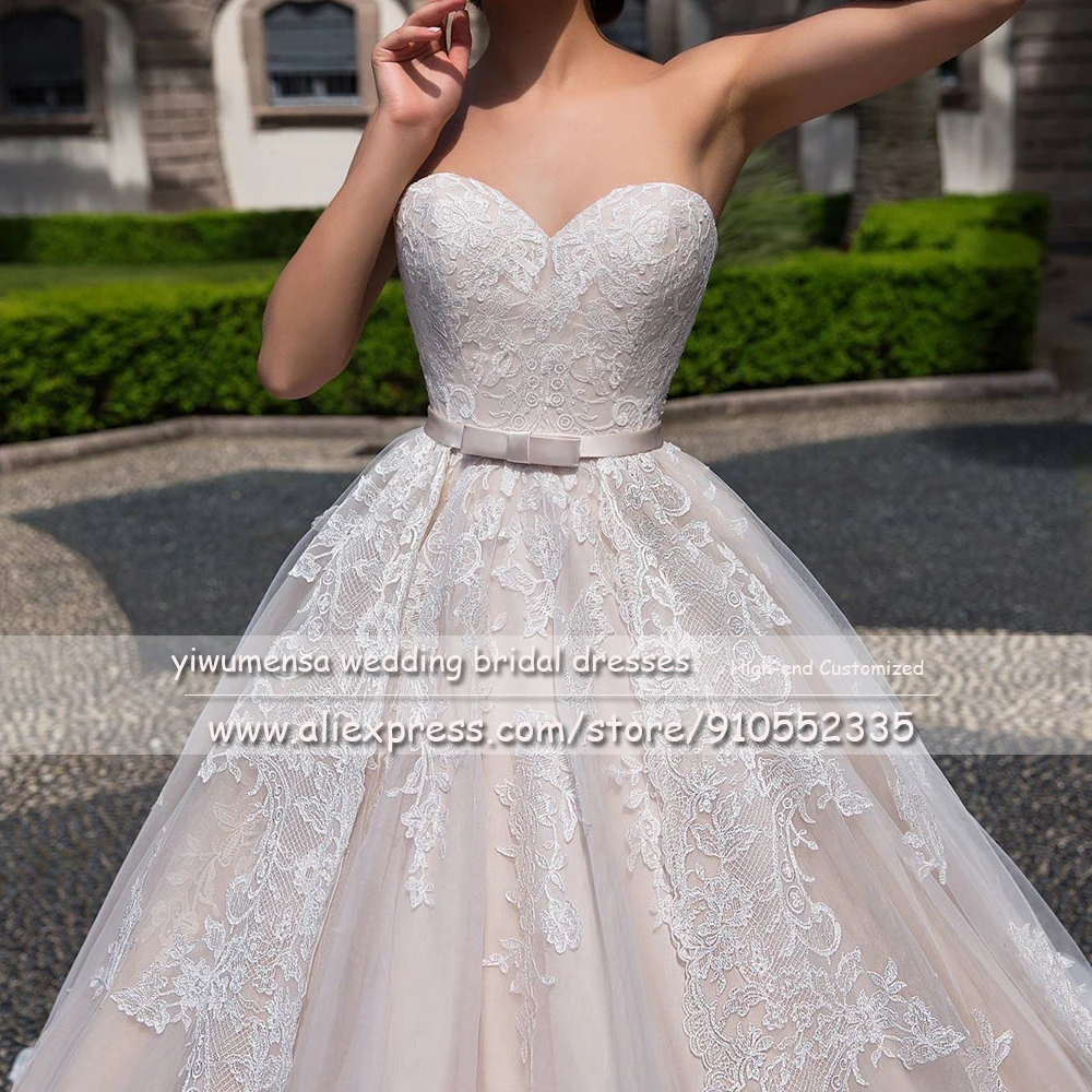 Appliques Dell'innamorato Dell'abito Della Principessa Sfera Abito Da Sposa di Boho Senza Maniche 2 in 1 Abito Da Sposa Con Il Treno Staccabile Abito Da Sposa