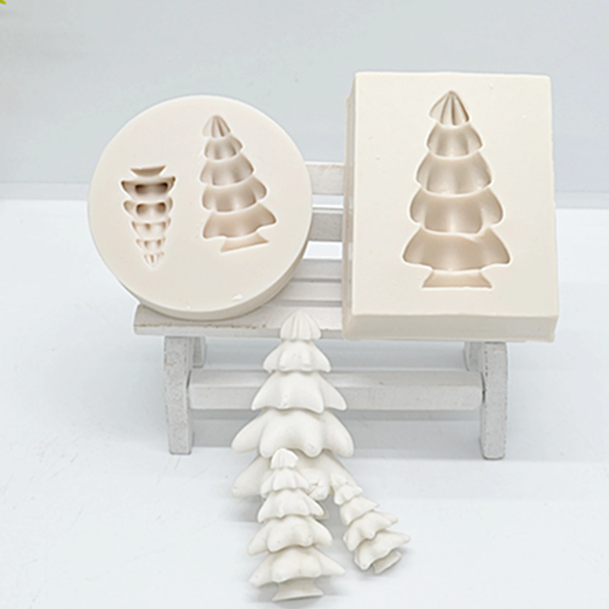 2pc 3D Christmas Tree Silicone Resin Fondant Molds for DIY Pastry Cup Cake Plaster Decoration Tools Kitchen Baking M003
