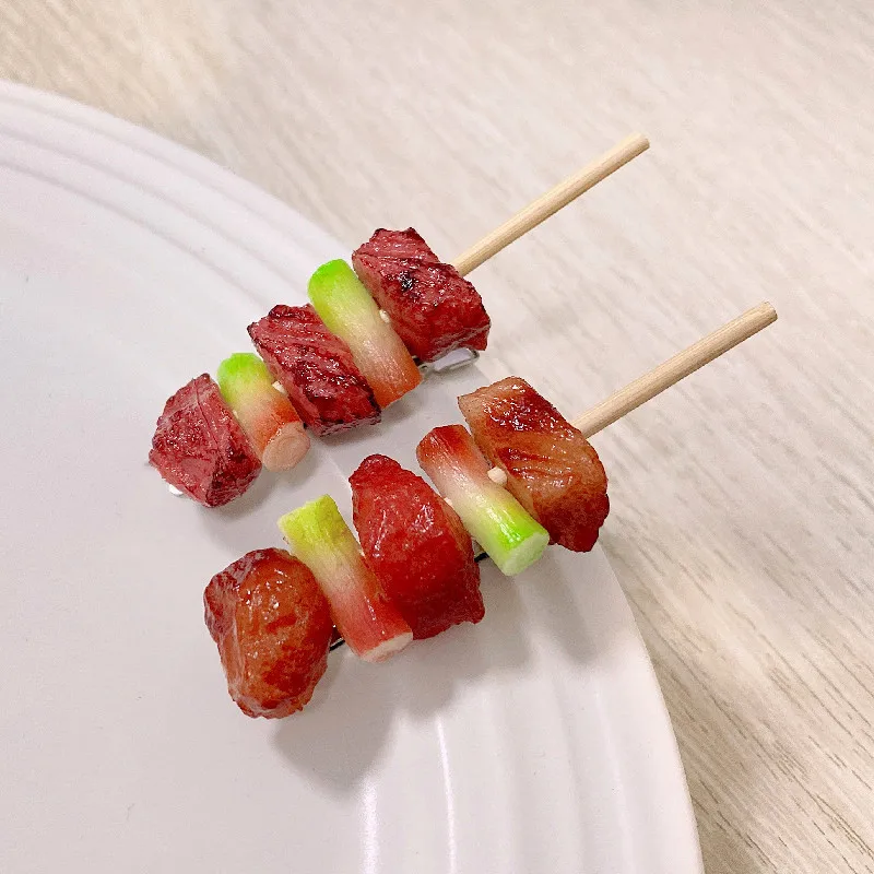 Creative fun simulation mini barbecue meatball string hairpin food side clip hairpin children\'s toy decoration gift