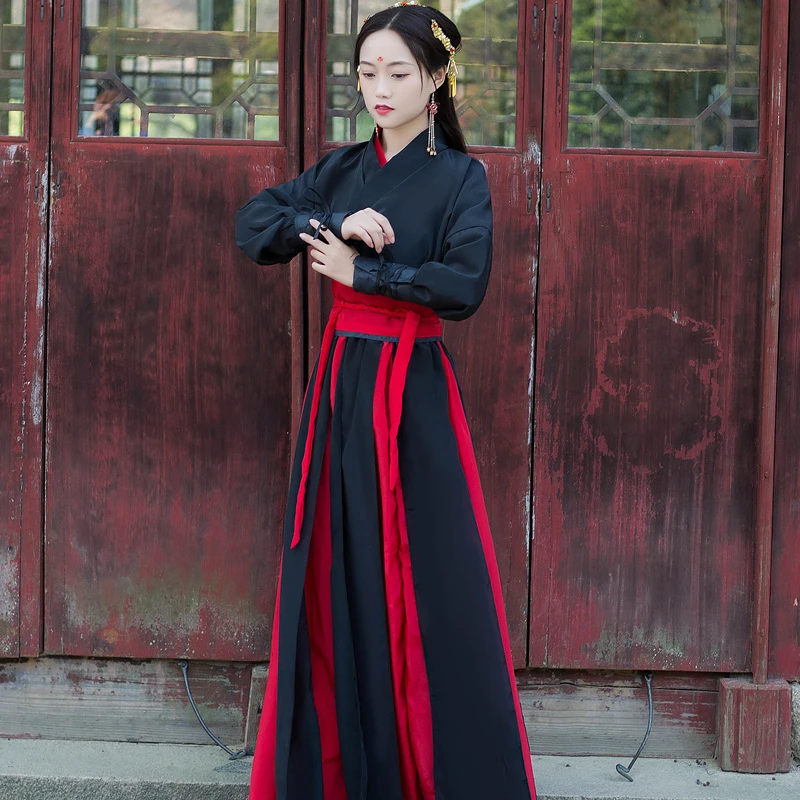 Chinesischen Kleid Schwarz Martial Arts Hanfu Robe Stickerei Frauen Kleider China Stil Folk Dance Cosplay Kostüm Traditionelle Kleidung