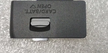 Bateria Canon EOS 100D X7 Branco e Preto