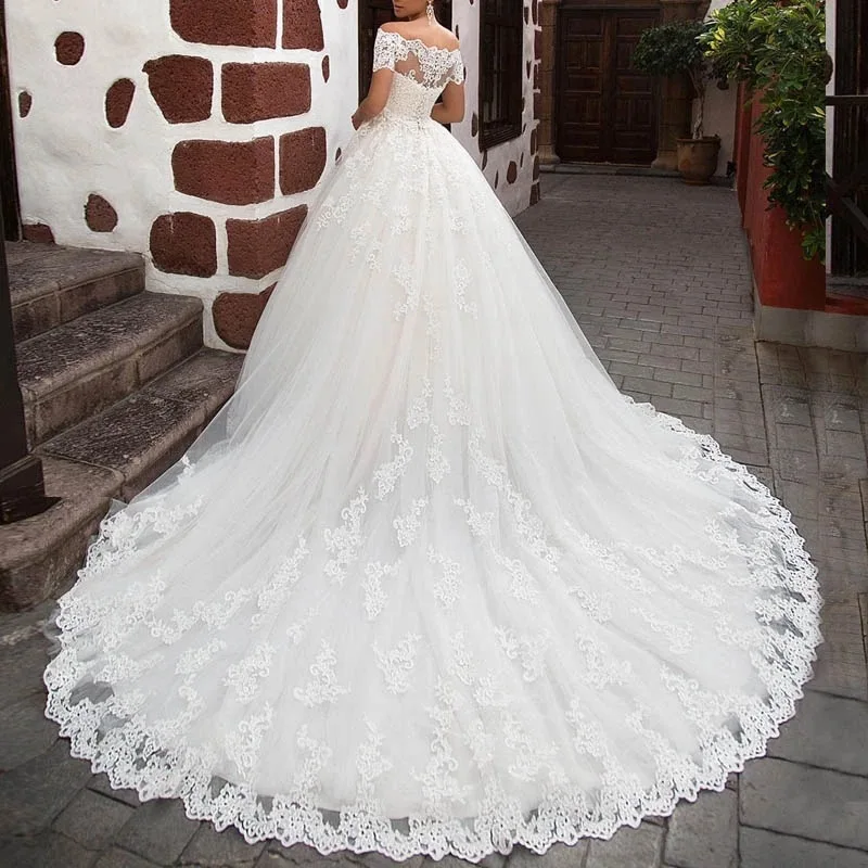 Tüll Weg Von der Schulter A-line Brautkleider Kurzen Ärmeln Spitze Appliques Brautkleid Customized Robe De Mariage Brautkleid