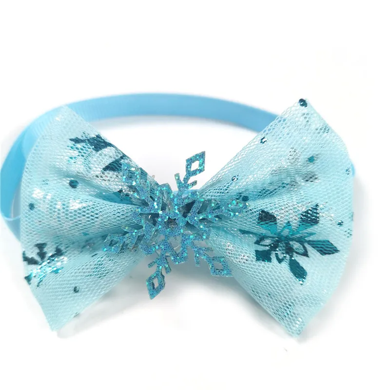 30/50pcs Winter Style Pet Dog Bow Ties Snowflake Neckties Puppy Cat Dog Blue Yarn Bowties Collar Pet Dog Grooming Products