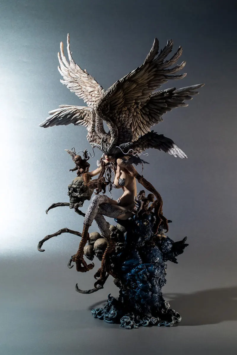 Garage Kit hand do resin people die.it evil Devil Man temple demon bird die.it okada version