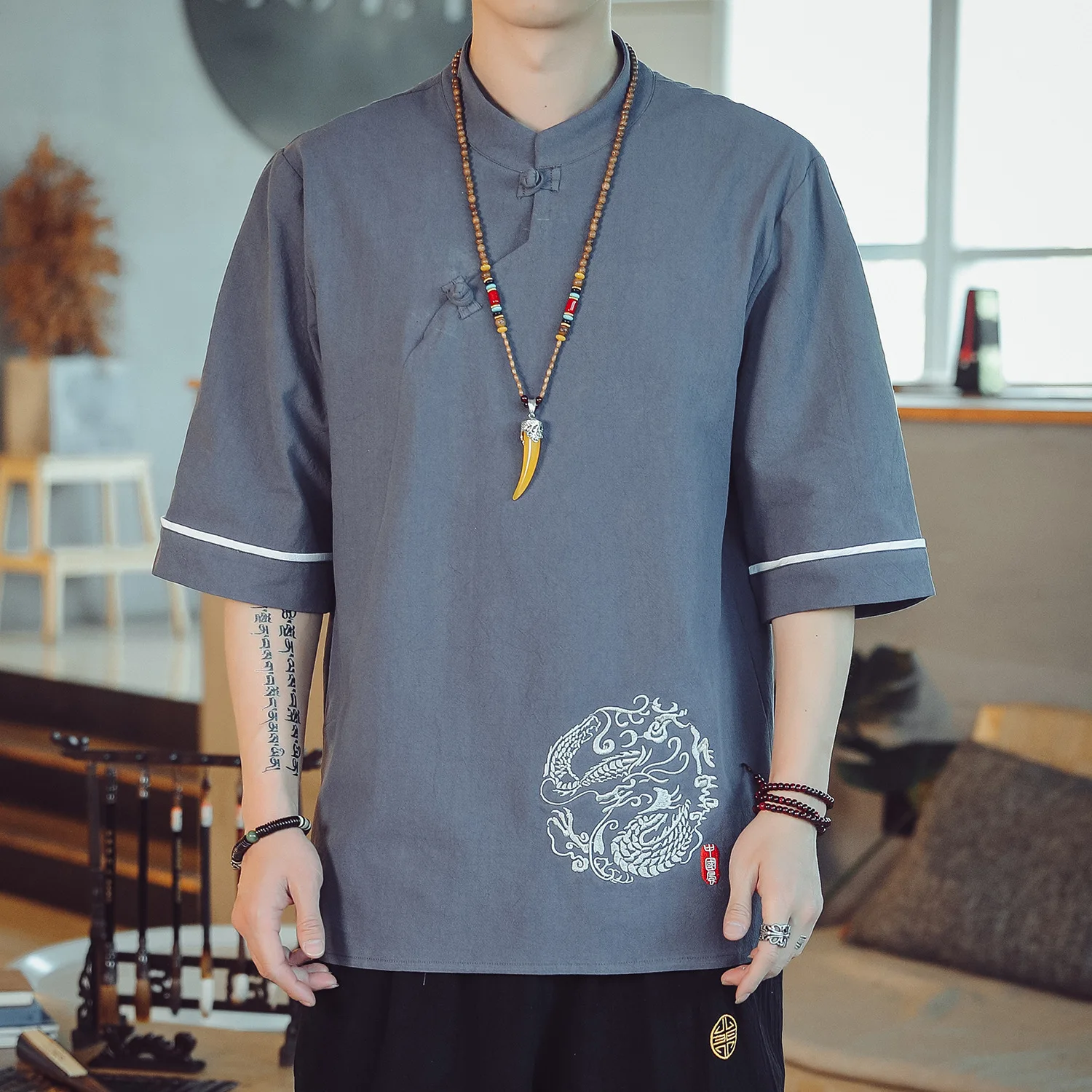 Chinese Style Summer Embroidered Thin Linen T-shirt Young Men&#39;s Large Size Short Sleeve Casual T-shirt