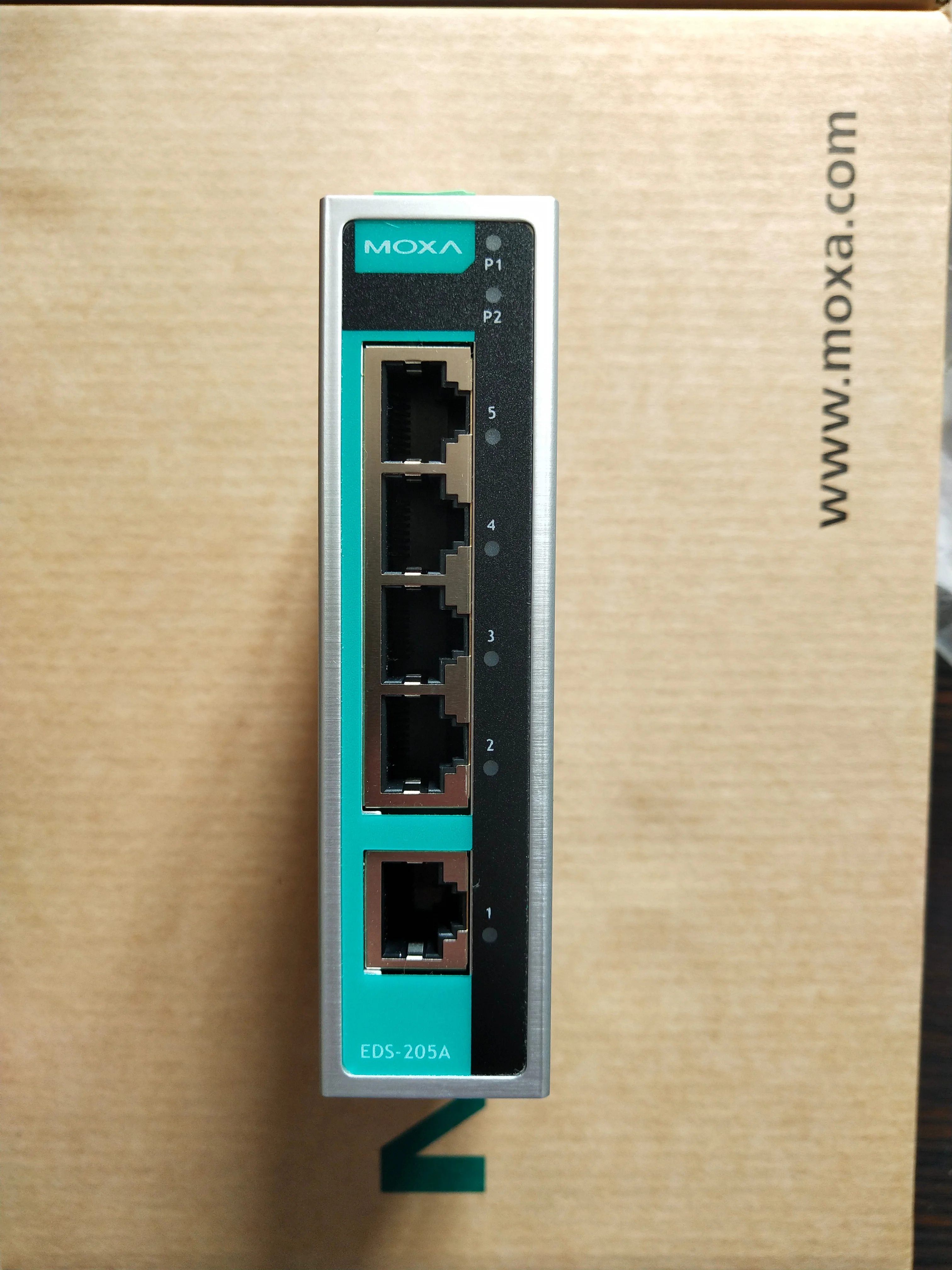 Moxa eds-205a 5-port Mosha industrial switch