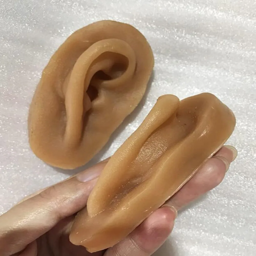 Silicone Simulation Male and Female Mannequin Body, Universal False Ear Photography Props, Show Earrings, D364, 1Pair