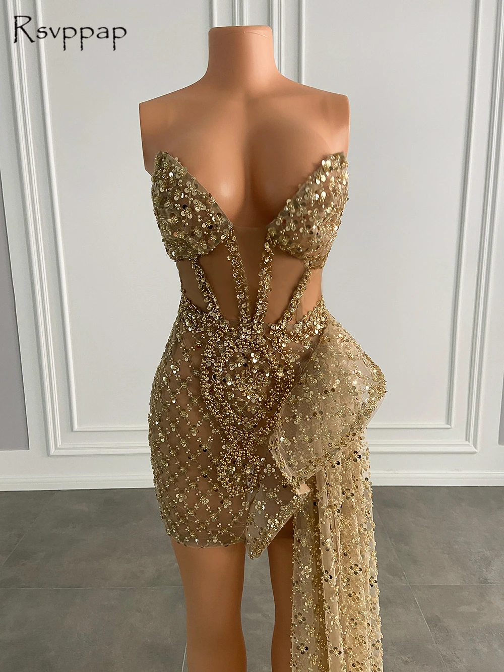 Sparkly Sweetheart Sleeveless Gold Lovertjes Afrikaanse Zwarte Meisjes Korte Prom Dresses 2023 Side Trein Voor Verjaardag