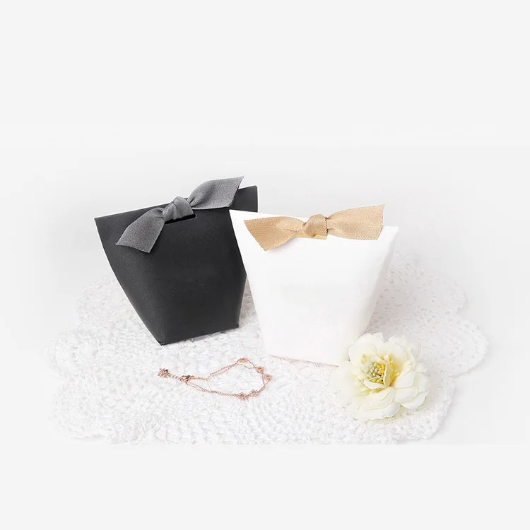 Caja de dulces de "Merci", bolsas de pastel de color blanco y negro, paquete de regalo de favores de boda, bolsa de favores de fiesta de cumpleaños, 10 piezas