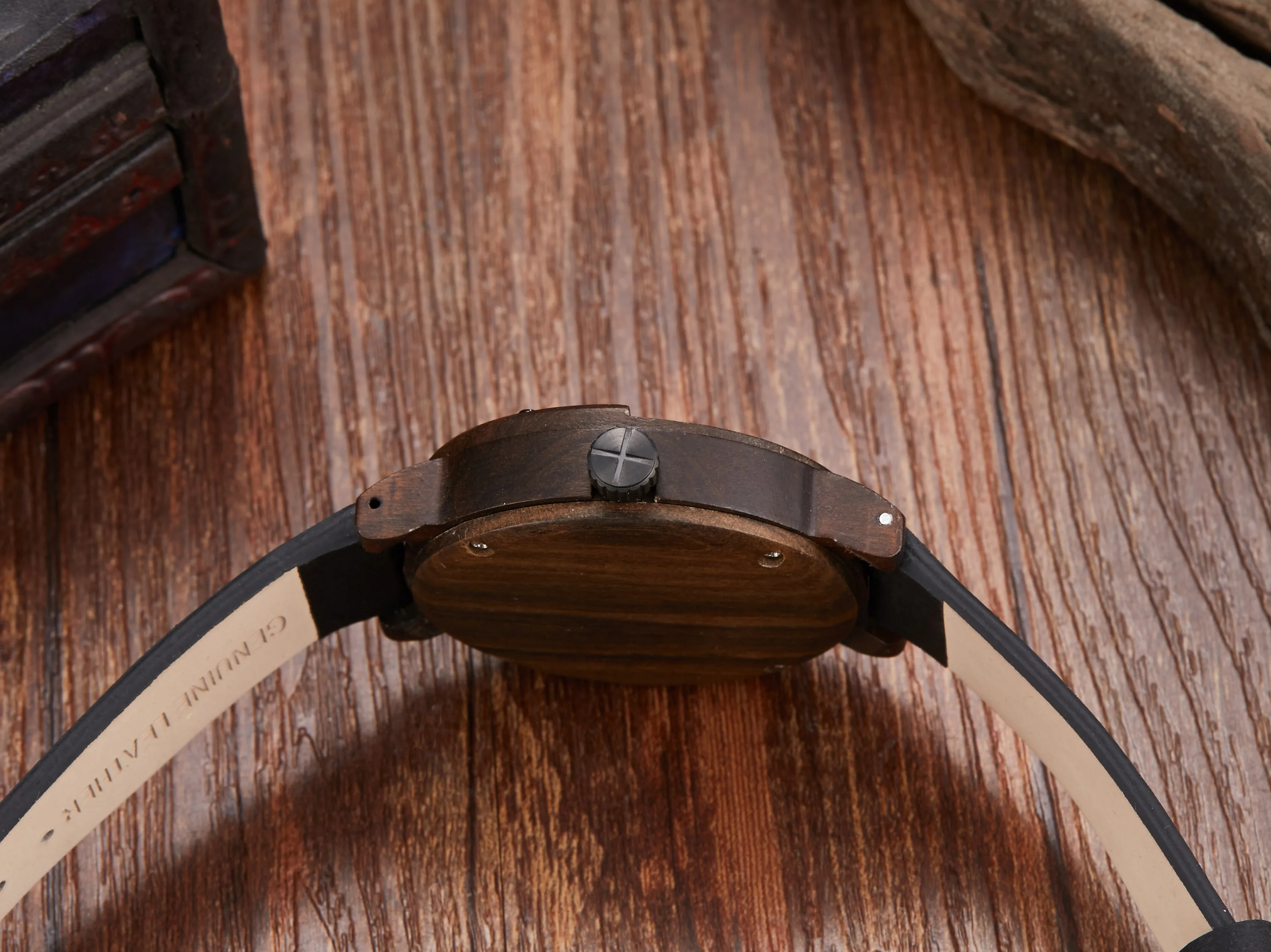Wooden Watch Men Unique Compass Turntable Number Design Mens Brown Wood Leather Band Creative Natural Wood Wrist Watches Relogio