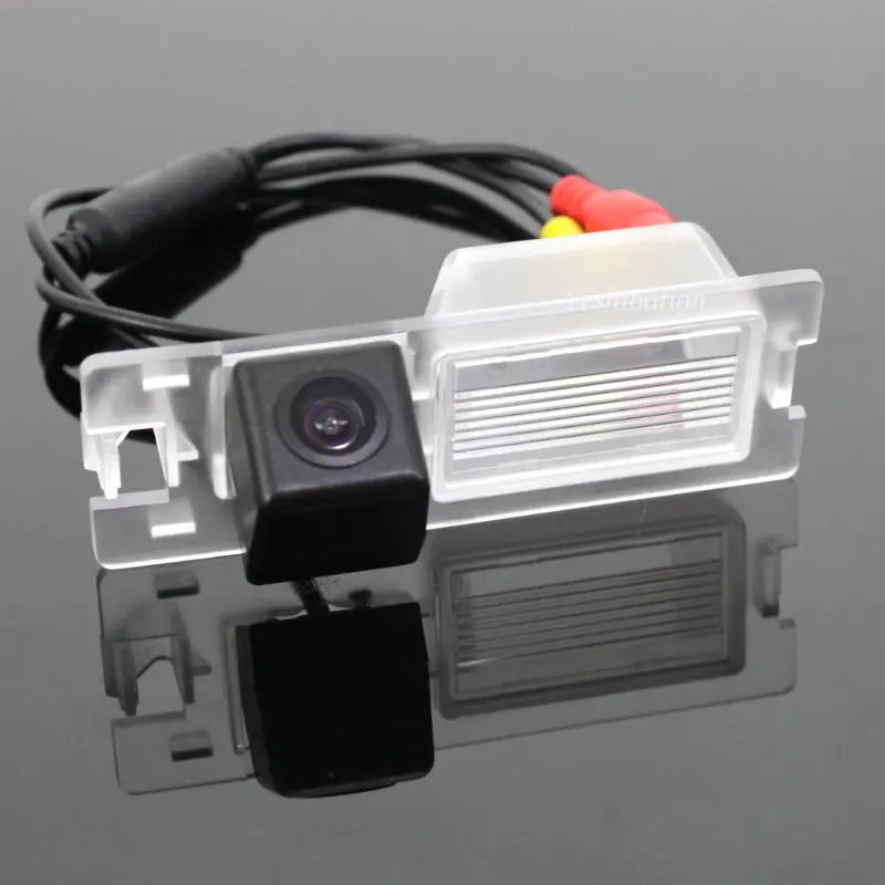 Car Parking Camera For Fiat Grande Punto Fiat Punto Evo Fiat Avventura 3D 5D hatchback / Rear View Camera / License Plate Camera