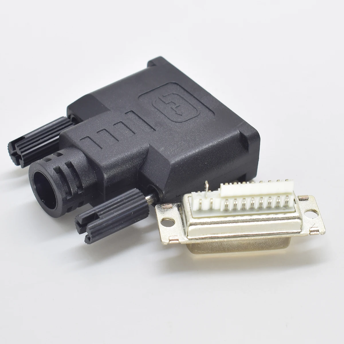 1pc dvi 24 + 5 ( 24 + 1) fêmea DVI-D 24 + 5 pinos fêmea solda tipo adaptador conector preto