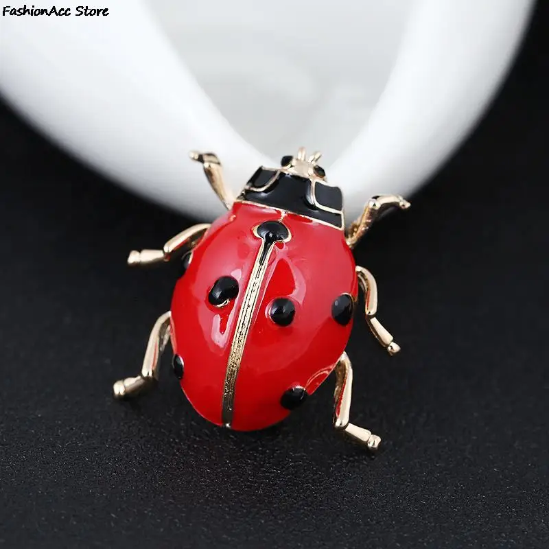 1pc Small Full Red Crystals Ladybug Brooches Handmade Oil Insect Brooch Fashion Animal Rhinestone Scarf Corsage Accessories Pin