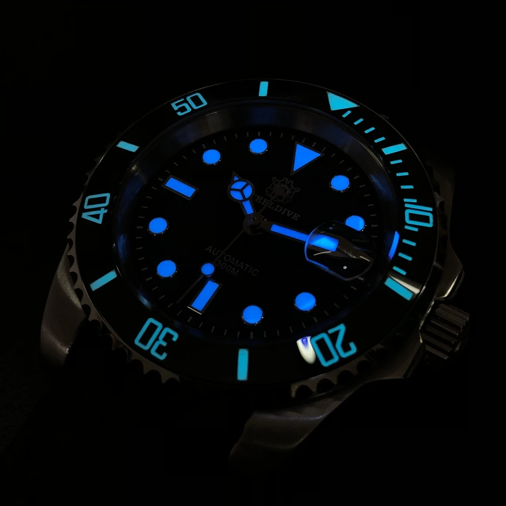STEELDIVE mens automatic watches,men luxury watch dive stainless steel mechanical wristwatches 200m waterproof C3 luminous clock