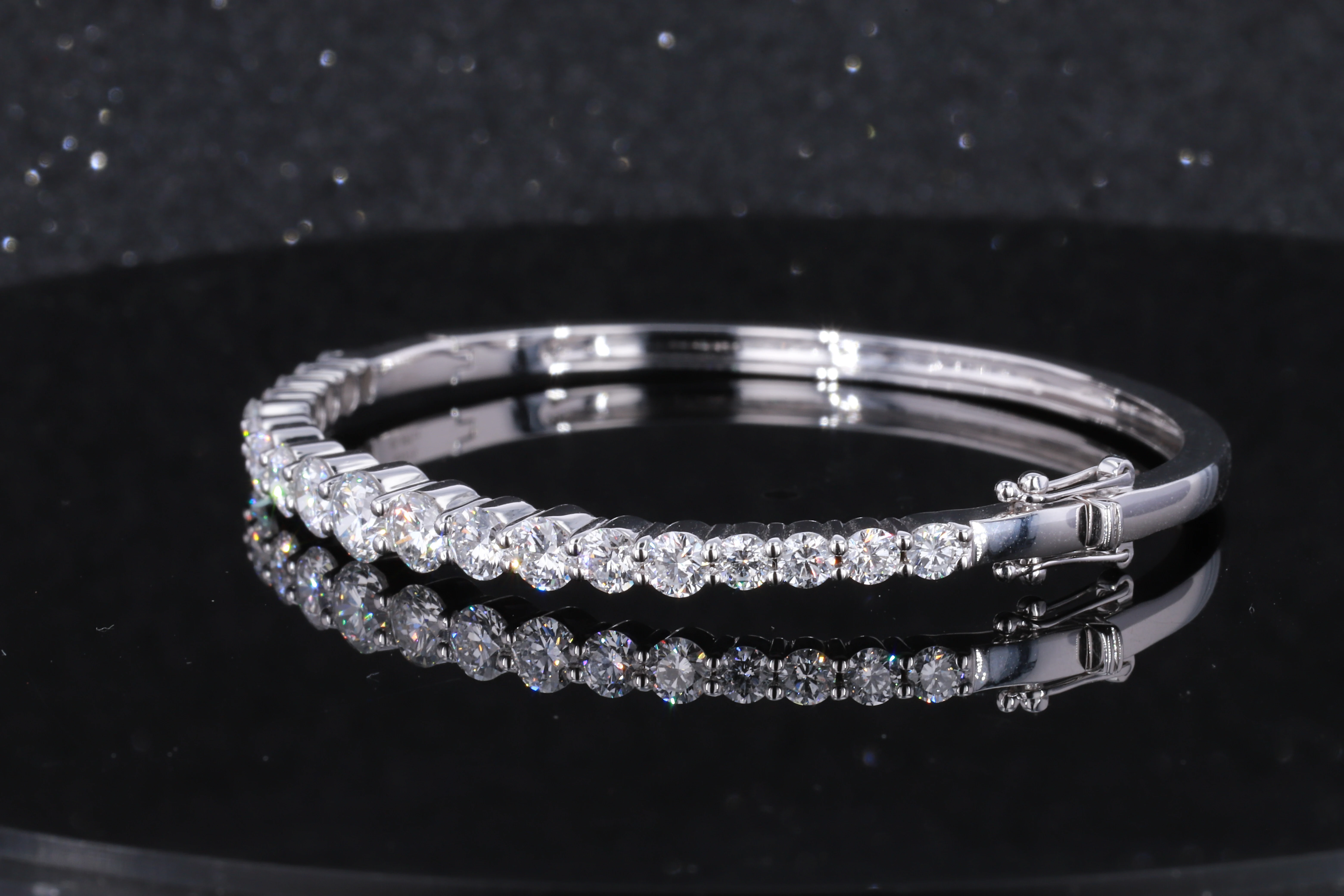 High Quality Luxury 9k White Gold Diamond Anniversary Lab Diamond Bracelet For Women