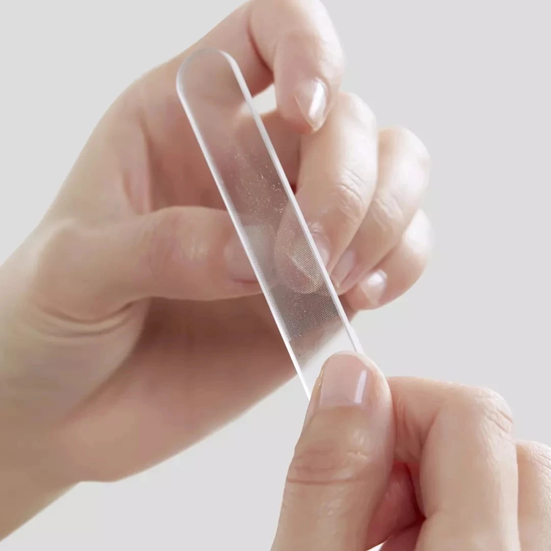 مجموعة من 4 في 1 من huoho من الفولاذ المقاوم للصدأ كليبرز أظافر مضادة للرذاذ قابلة للحمل مزودة بملقاط امتصاص مغناطيسي للباديكير