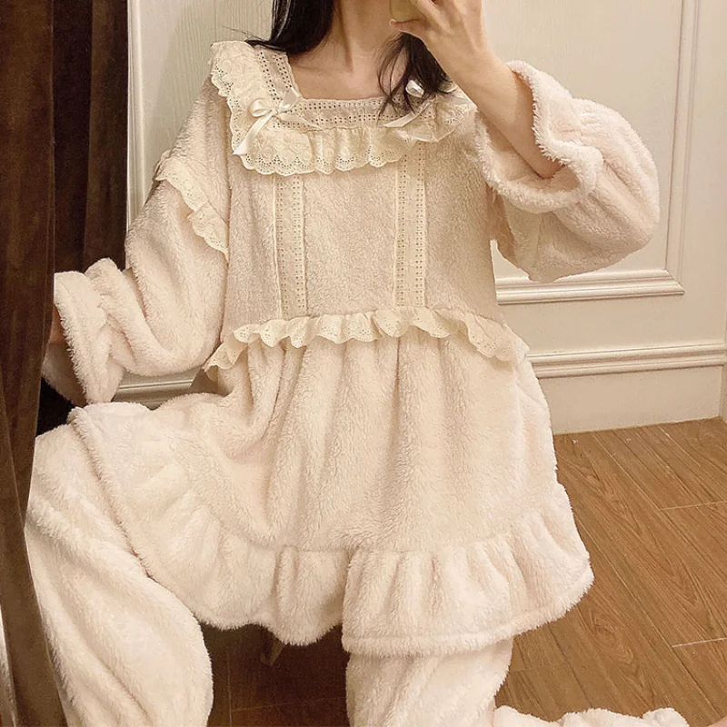 

Home Wear Female Winter Thick Pajama Long Sleeve Trouser Suits Princess Nightwear Women Set Thick Clothes Comfort Coral Fleece