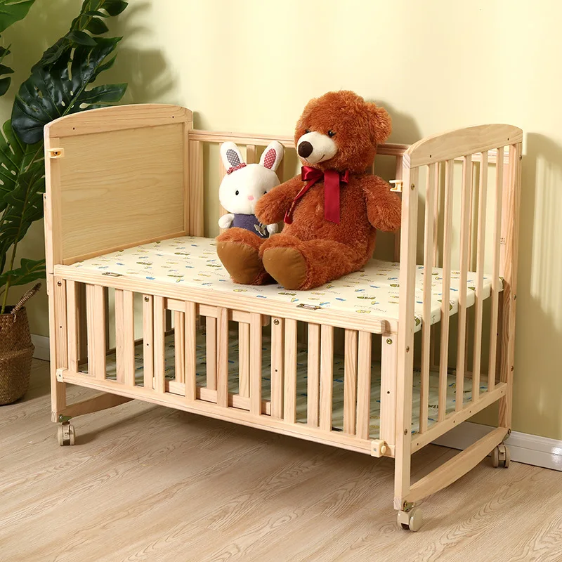 Solid wood crib multifunctional baby bed bassinet bed send mosquito nets to support a consignment.