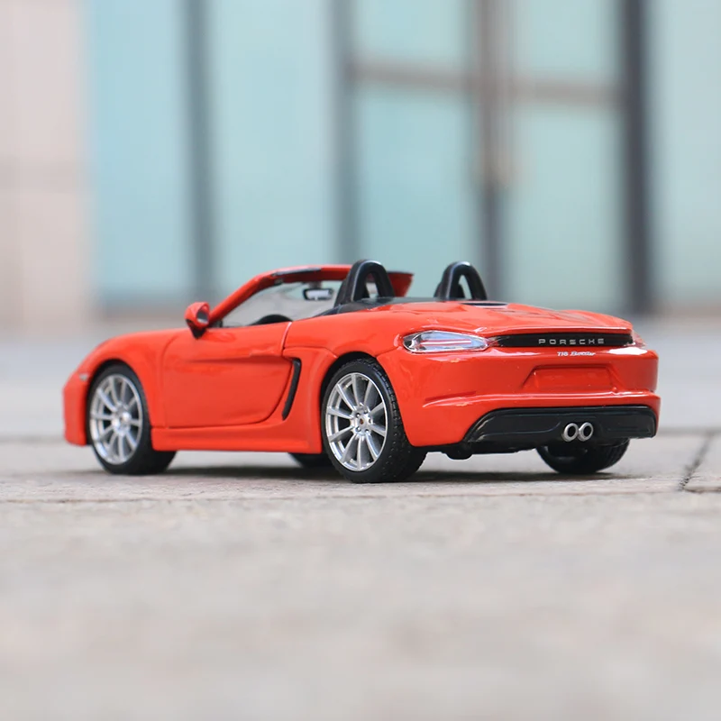 Bbugo 1:24 스케일 포르쉐 718 Boxster 합금 레이싱 카 합금 럭셔리 자동차 다이 캐스트 자동차 모델 장난감 컬렉션 선물