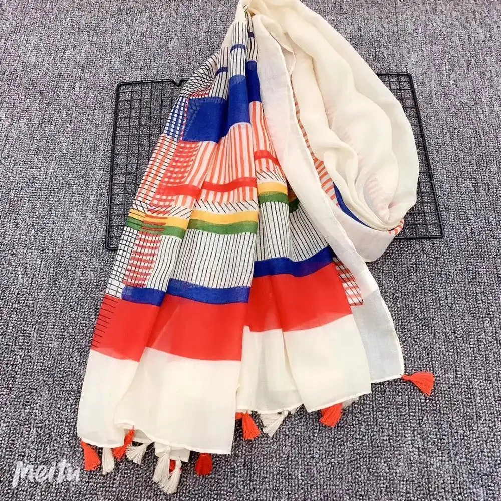 

Moda feminina 2020 bohemian print viscose tassel big scarf bandana,muslim hijab plaid head scarf sjaal wrap ponchos and capes