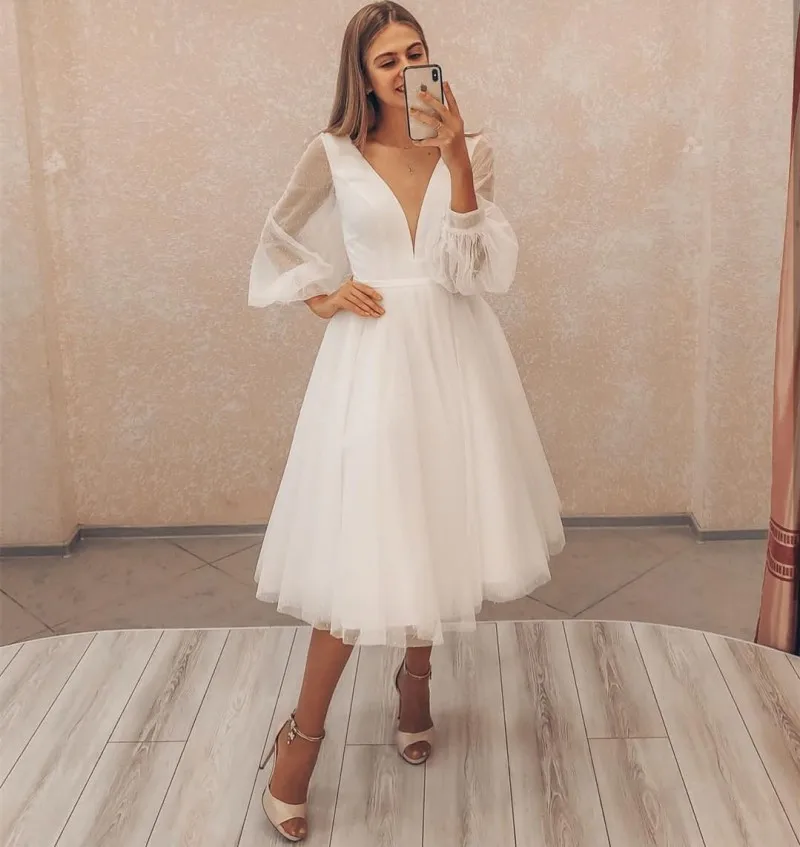 Robe De mariée à manches longues bouffantes, Simple, élégante, col en v, longueur aux genoux, sur mesure, 2021