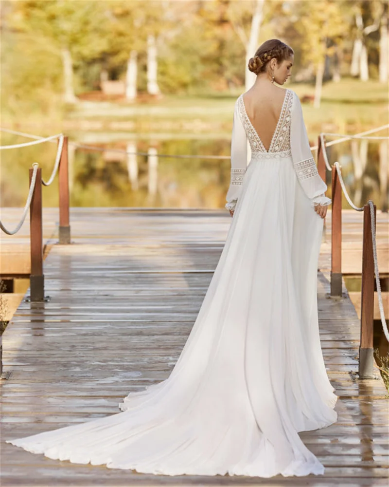 Robe de mariée en dentelle, longueur au sol, Appliques, traîne de balayage, manches longues, col en v, dos nu, robes de mariée de haute qualité, époustouflante