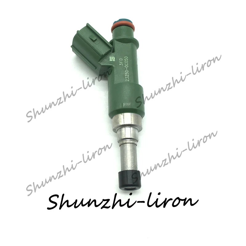 

Fuel Injector For Toyota Hilux Vigo 2TR OEM 23250-0C050 23209-0C050