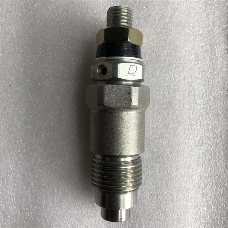 

Kubota injector assembly 15261-53020 can be applied to engine V1100/V1200/D850/95 Engine parts