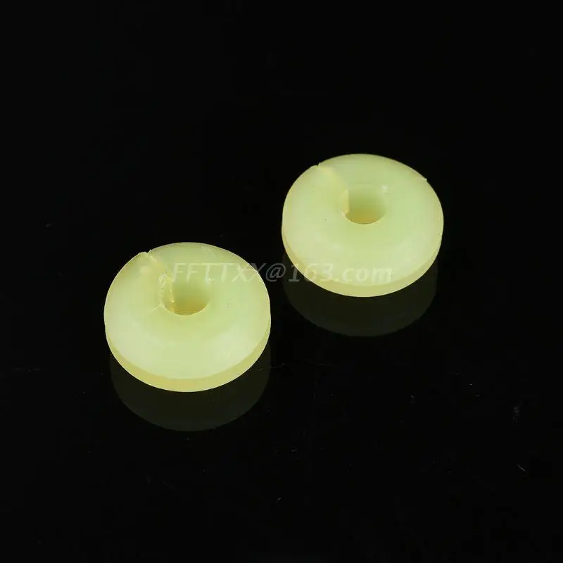 

2 шт., резиновые защелки для капота Ford Focus 00-07 C45