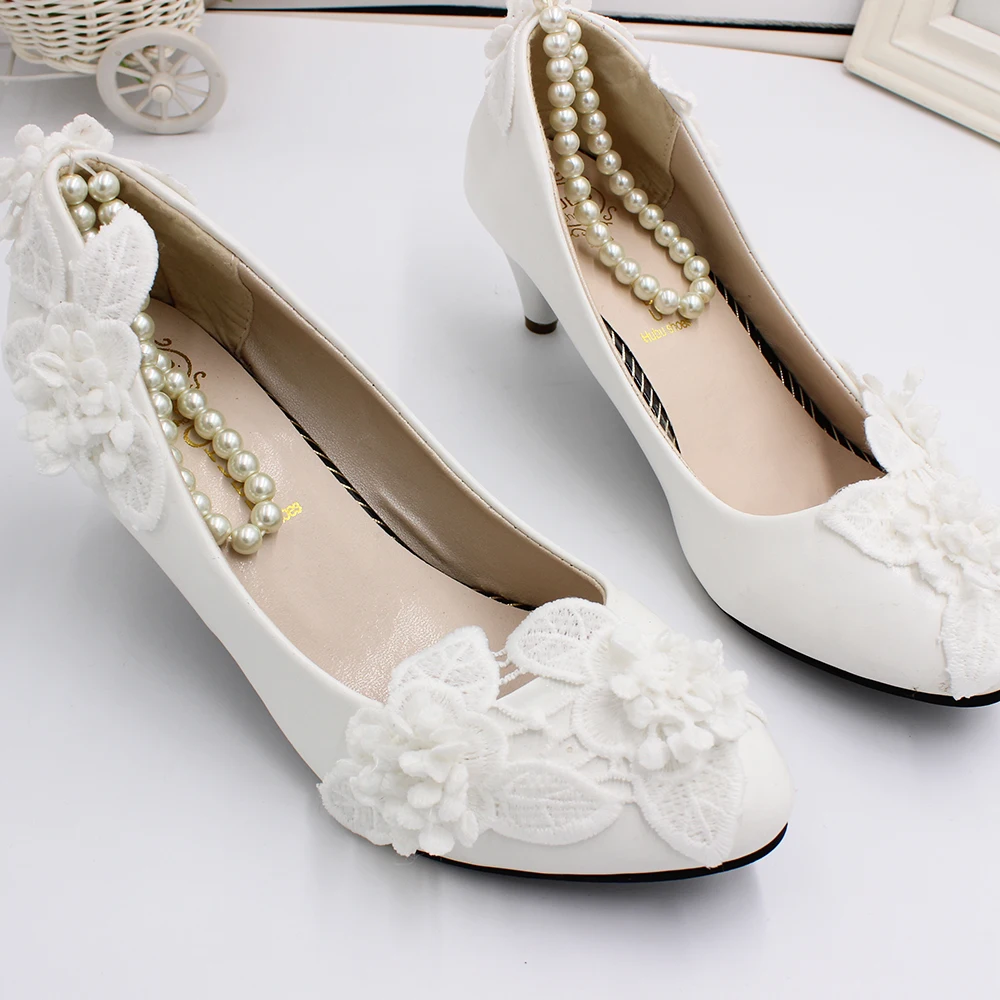 Three-dimensional flower white pearl anklets wedding shoes 2020 new wedding dress shoes bride wedding shoes white wedding dBH152