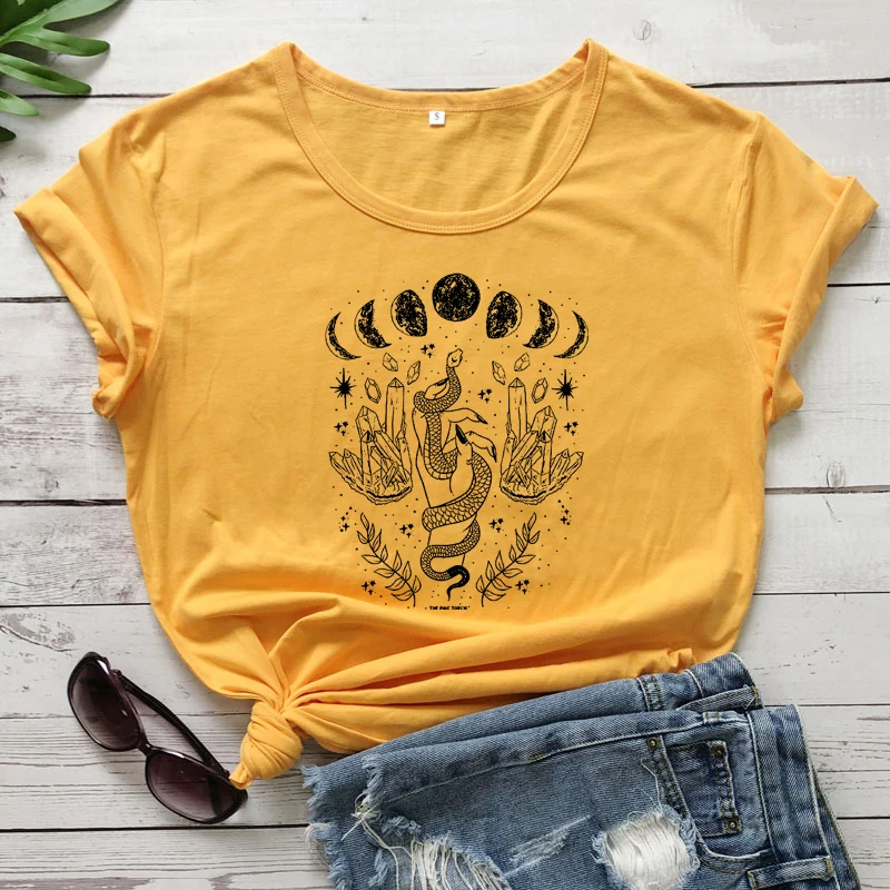 Mystical Moon With Snake T-shirt Trendy Moon Phases Witch Tshirt Camiseta Fashion Women Crescent Moon Graphic Top Tee Shirt