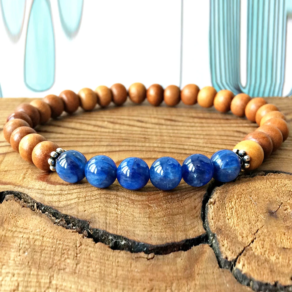 

Wholesale Natural Sandalwood AAA Blue Kyanite Bracelet High Quality Gemstone Energy Bracelet New Design Yogi Mala Bracelet