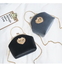 Female Velvet Pearl Handbag Vintage Velour Heart Design Evening Bag Wedding Party Bride Clutch Velour Bag Purse