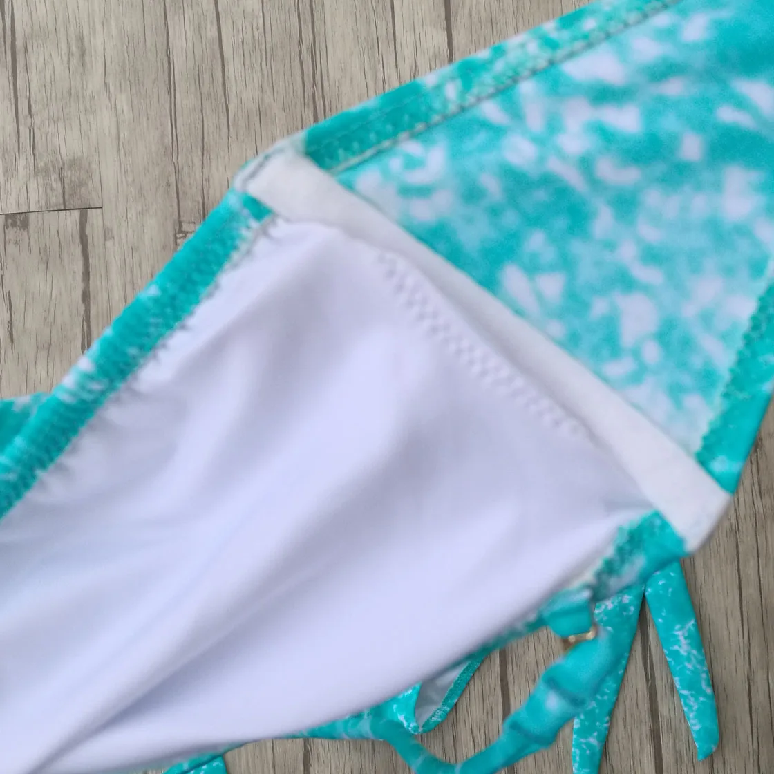 Kobiety zestaw bikini niebieski nadruk chmury plaża Fringe Top bez ramiączek seksowny strój kąpielowy łuk niskiej talii seksowny strój kąpielowy Gril