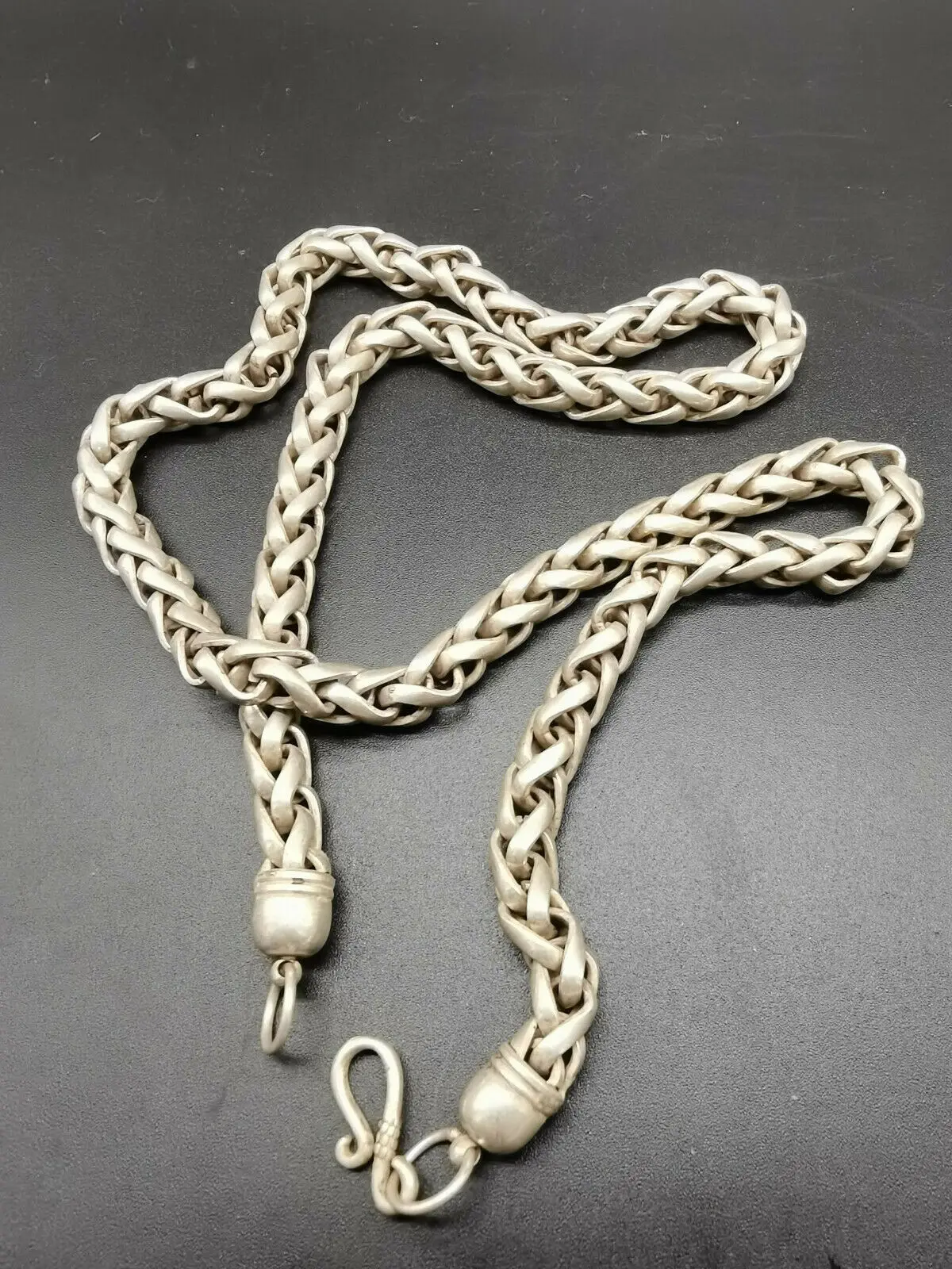 

China Old National Style Tibet Silver Carve Men's Necklace