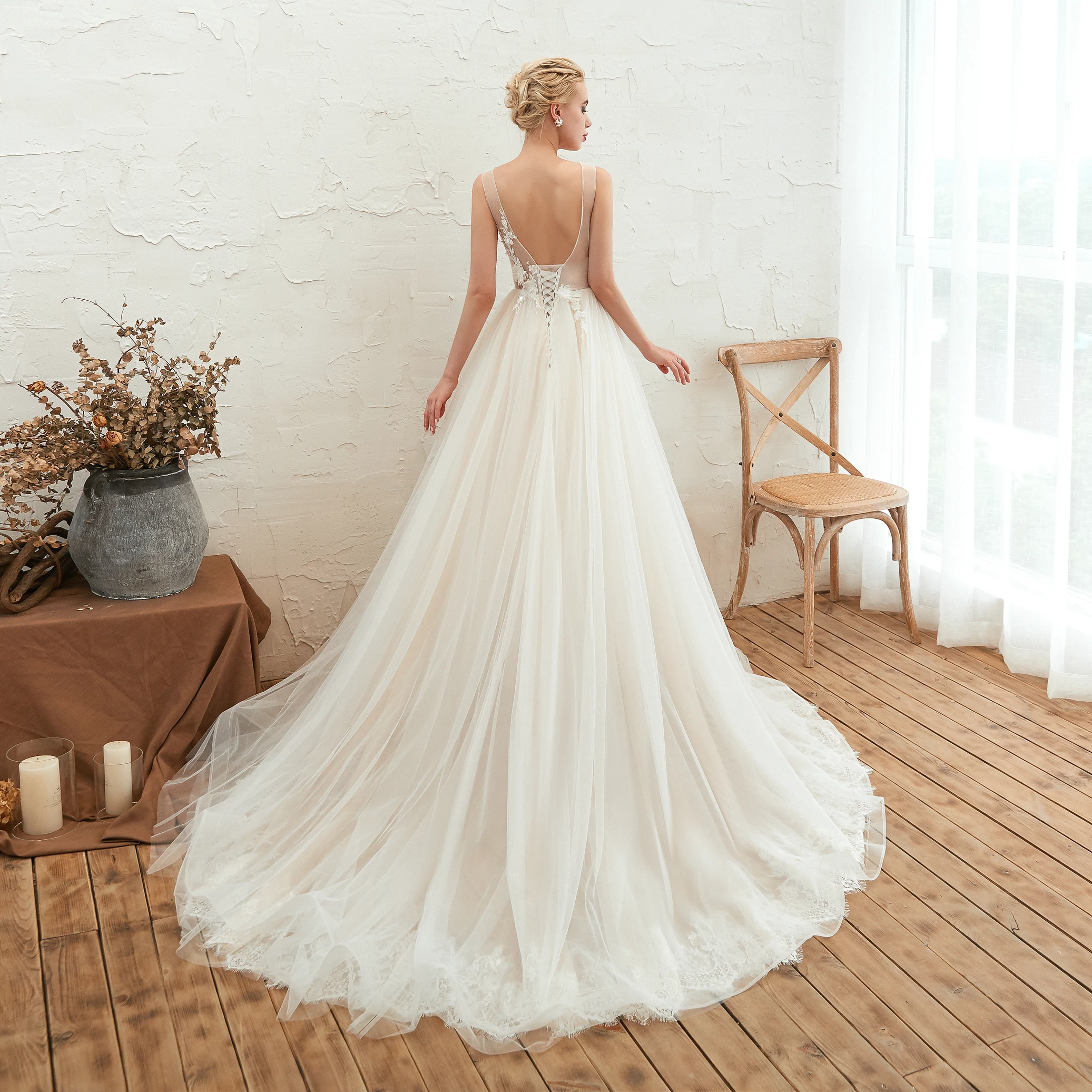 Janevini vestidos 2019 딥 브이 넥 tulle 롱 웨딩 드레스 민소매 아플리케 오픈 백 라인 브라 가운 abito da sposa