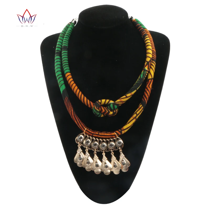 

2023 New Fashion Women Bohemia Necklace Africa Vintage Pendants African Ankara Fabric Necklace Accessiory WYB26